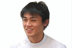 院長尾原秀祐の写真